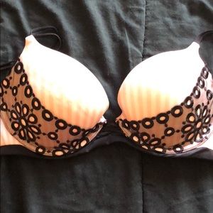 Very Sexy Push up Bra